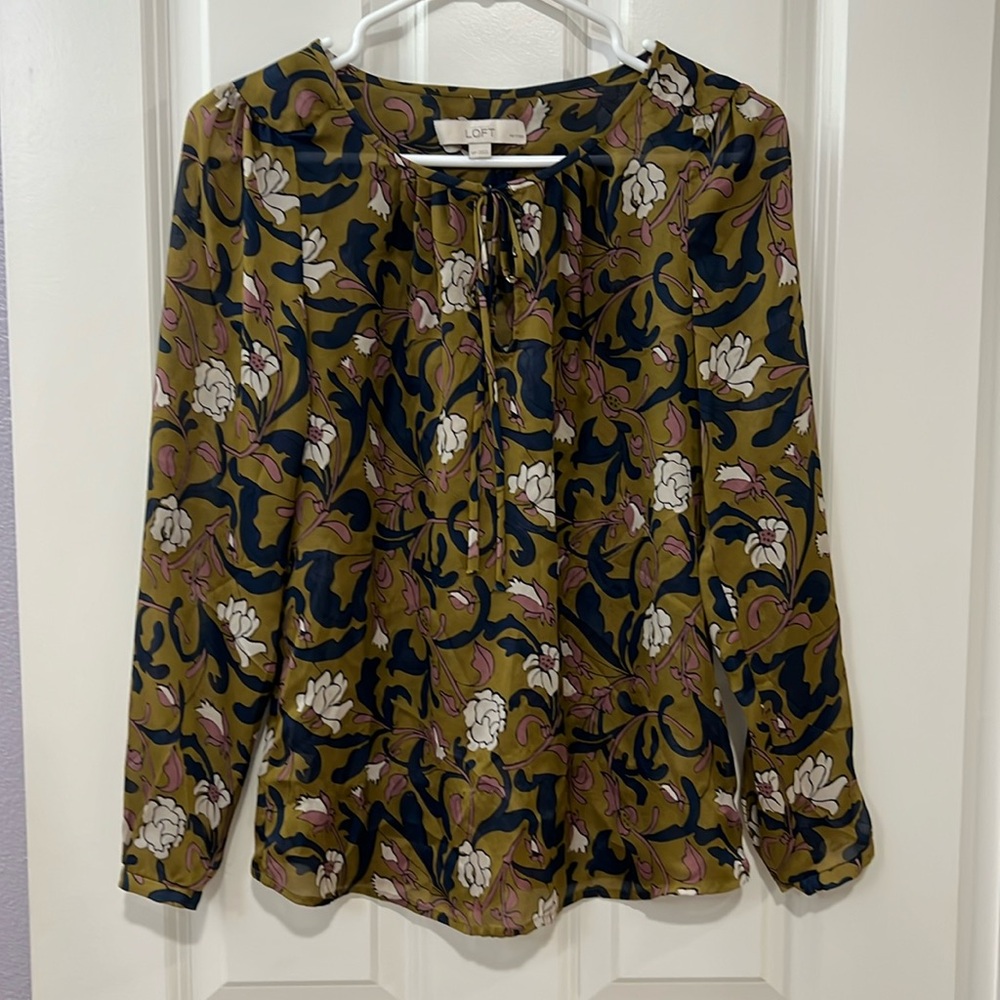 LOFT blouse